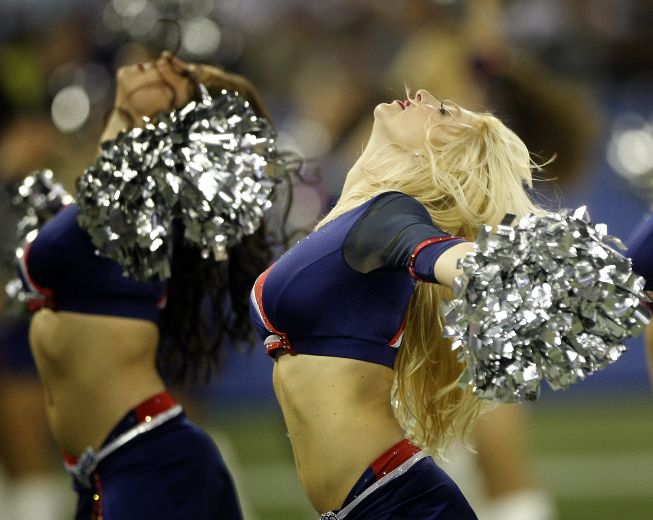 Buffalo Bills cheerleaders suspend operations amid legal battle