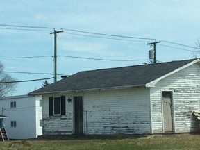 A runaway Budweiser blimp shaped like a hockey goal light was loose over New Brunswick. (Credit: Erin Bodechon/Twitter)