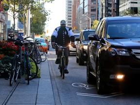 Cycling in Toronto. (Dave Thomas/Toronto Sun)