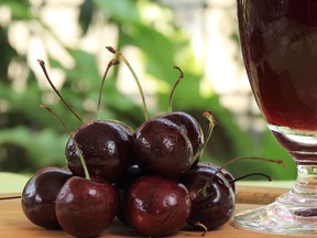 Tart cherry juice could help insomniacs: Study