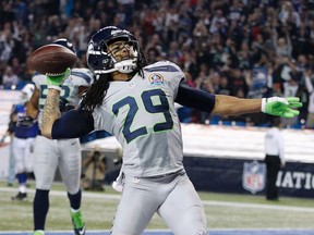 Seattle Seahawks' Earl Thomas is now the highest-paid safety in the NFL. (REUTERS)