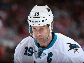 Joe Thornton #19 of the San Jose Sharks skates up to a face off against the Phoenix Coyotes during the NHL game at Jobing.com Arena on April 12, 2014 in Glendale, Arizona. (Christian Petersen/Getty Images/AFP)