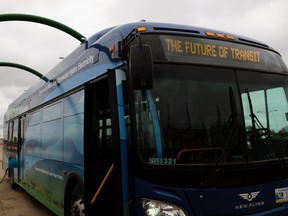 Winnipeg Transit showed off its new electric bus May 2, 2014. (BRAEDEN JONES/Winnipeg Sun)