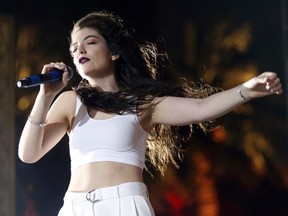 New Zealand singer-songwriter Lorde will be one of the headliners of the Ottawa Folk Festival. The event runs Sept. 10-14 at Hog's Back Park and other acts are being announced daily through May. REUTERS/Mario Anzuoni
