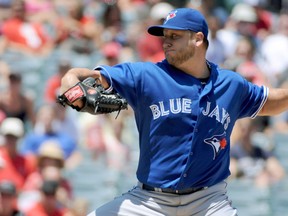 Blue Jays’ Mark Buehrle will be behind home plate when his mom, Pat, throws out the ceremonial first pitch on Sunday. (GETTY IMAGES)