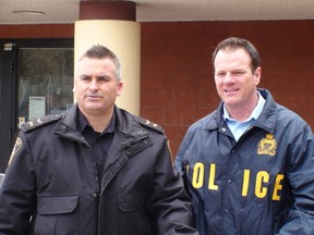 Winnipeg police Const. Jason Michalyshen and Sgt. Mike Brooker. (JIM BENDER/Winnipeg Sun)