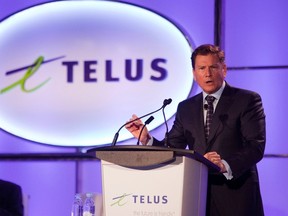 Former Telus CEO Darren Entwistle speaks at the annual general meeting in Vancouver, British Columbia May 8, 2014. Entwistle, who is being replaced by Joe Natale, will stay on as executive chair of the board. (REUTERS/Ben Nelms)