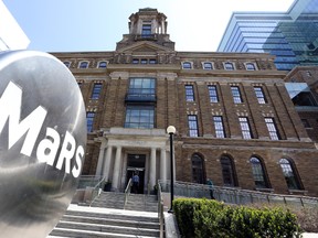 MaRS building at University Ave. and College St. in Toronto. (Dave Thomas/Toronto Sun)