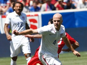 Michael Bradley of the U.S. controls the ball against Turkey during an international friendly soccer match in Harrison, N.J. on June 1, 2014. (MIKE SEGAR/Reuters)