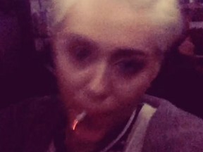 Miley Cyrus is seen smoking on her private jet. (Twitter.com)