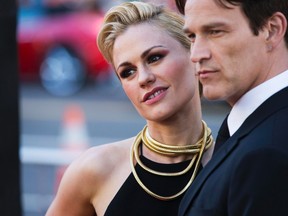 Cast member Anna Paquin poses with her husband and co-star Stephen Moyer at the premiere of the seventh and final season of the HBO television series "True Blood" in Hollywood, California June 17, 2014.  REUTERS/Mario Anzuoni