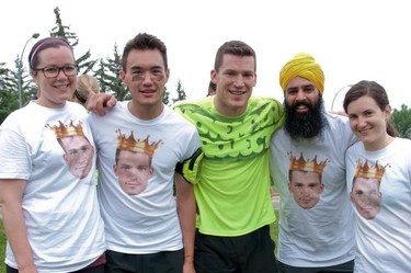 @Ferknuckle Love my friends at @nov_projectCAN! Nice surprise shirts for our run on Friday June 20, 2014