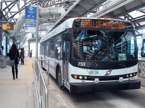 A new poll reveals that Winnipeggers would vote against moving forward with rapid transit if a referendum were held today. (Brian Donogh/Winnipeg Sun file photo)