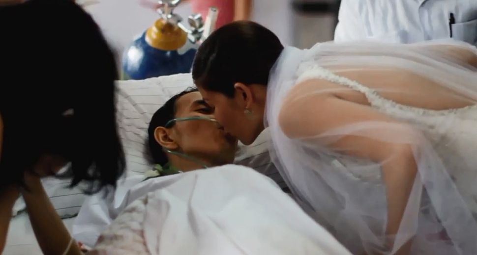 Heartbreaking fairytale': Man with cancer dies 10 hours after his wedding
