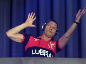 DJ/producer Tiesto performs at the 18th annual Electric Daisy Carnival at Las Vegas Motor Speedway on June 22, 2014 in Las Vegas.   Ethan Miller/Getty Images/AFP