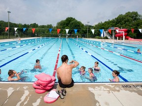 Swim instructor Duncan Green leads a Level 7 swim class in Thames Pool in London, Ontario on Monday June 30, 2014. (CRAIG GLOVER, The London Free Press)