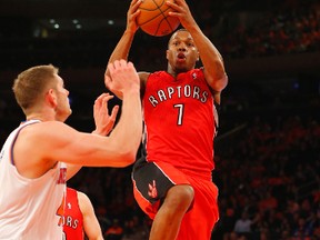 Kyle Lowry agreed to a contract with the Raptors for four years and $48 million late Wednesday night. (USATODAY/photo)