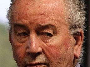 President of the Argentine Football of Association Julio Grondona is seen after a meeting in Luque December 20, 2012. (REUTERS/Jorge Adorno)