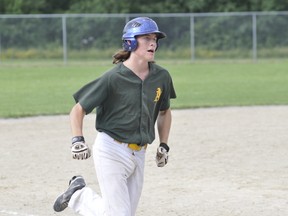 Derek Elliott was an offensive sparkplug for the Fullarton Midgets during the recent elimination tournament. He has been picked up to play with Teeswater at the national championships next month. ANDY BADER/MITCHELL ADVOCATE