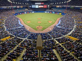 The crowd in the stadium during the Toronto Blue Jays and New York Mets exhibition game at the Olympic Stadium, in Montréal March 29th 2014. (JOEL LEMAY/QMI AGENCY)