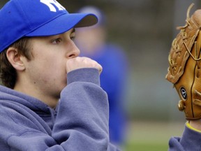 With nighttime temperatures falling as low as 13 C, you may need to wear sweatshirts when playing baseball. (File photo)
