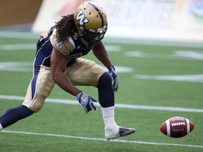 Paris Cotton bobbled the opening kickoff, and things didn't get much better from there (AFP)