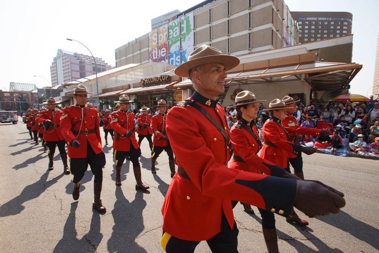 Thousands Of Edmontonians Come Out To K-Days Parade | Edmonton Sun