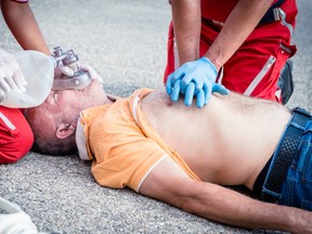 CMAJ article recommends change to CPR guidelines. (Fotolia)