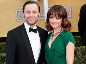 Vincent Kartheiser and Alexis Bledel at the 19th Annual Screen Actors Guild (SAG) Awards held at the Shrine Auditorium in Los Angeles, California, United States on January 26, 2013. (Brian To/WENN.com)