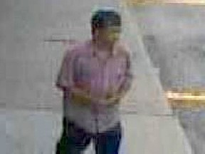 Investigators need help identifying this man, who is suspected of sexually assaulting a 13-year-old boy at a store in Scarborough. (Toronto Police handout)