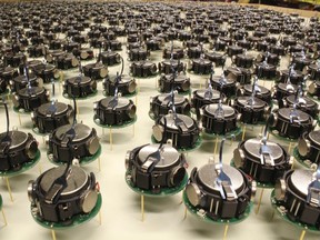 The Kilobots, a swarm of 1,024 simple but collaborative robots are pictured in this undated handout photo obtained by Reuters Aug.14, 2014.    REUTERS/Mike Rubenstein and Science/AAAS/Handout via Reuters