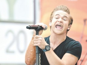 Country star Hunter Hayes will bring an early Christmas gift to fans Dec. 13 in London when he performs at Budweiser Gardens. (Michael Loccisano/Getty Images)