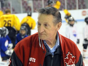 CHRIS ABBOTT/TILLSONBURG NEWS
Walter Gretzky (shown here at a Tillsonburg Thunder hockey game in December 2009) will be a special coach and ambassador for the NHL Alumni Benefit Tour hockey game in Tillsonburg Sept. 27, 2014. The NHL Alumni will face off against the Oxford OPP Law Enforcement All-Stars with proceeds going to the Law Enforcement Torch Run and Special Olympics Ontario.