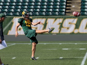 Hugh O'Neill has been busier this week as Eskimos kicker Grant Shaw has missed a couple of days of practice. (Perry Mah, Edmonton Sun)