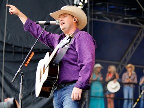 Canadian country star Gord Bamford has a heart as big as Christmas. (EDMONTON SUN/File)