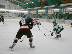 The Drayton Valley Thunder defeated the Llodyminster Bobcats 3-2 on Sept. 13 in the team's home opener.