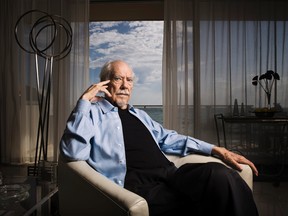 Director Robert Altman. Courtesy of Michael Grecco