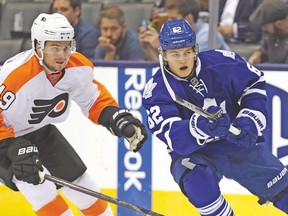 With a couple of bounces and a little bit of chemistry, William Nylander could’ve had a three-point night against Philadelphia. (CRAIG ROBERTSON/Toronto Sun)