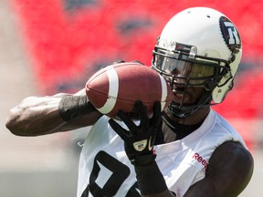 Carlton Mitchell is part of the RedBlacks resurgence, with 11 catches in the past three games. (ERROL McGIHON/OTTAWA SUN)