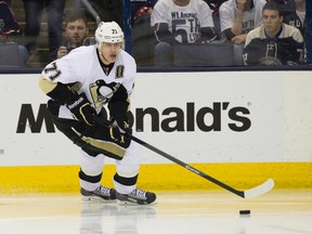 Pittsburgh Penguins center Evgeni Malkin (71) carries the puck out of the back of the defensive zone. (Greg Bartram-USA TODAY Sports)