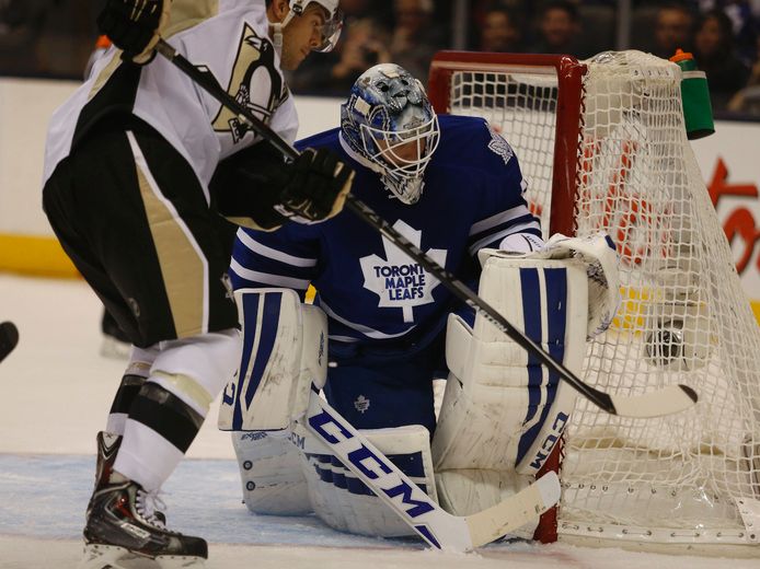 Maple Leafs goaltender Bernier angry at himself after loss | Toronto Sun