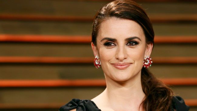 Penelope Cruz named sexiest woman alive Belleville Intelligencer