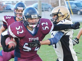 St. T's vs. THS in junior football last weekend at MAS Park, Field 2. (Catherine Frost for The Intelligencer)
