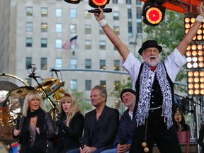 From left to right  keyboard player and vocalist Christine McVie, vocalist Stevie Nicks, guitarist and vocalist Lindsey Buckingham, bassist John McVie and drummer and vocalist Mick Fleetwood.  REUTERS/Mike Segar