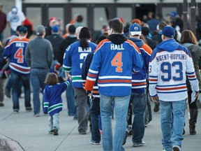 Fans are still flocking to see the Edmonton Oilers (Ian Kucerak, Edmonton Sun).