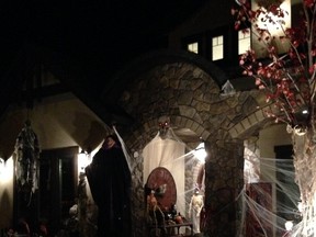 halloween decorating