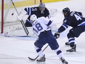 The Jets couldn't outrun the Tampa Bay Lightning on Friday. (KEVIN KING/Winnipeg Sun)