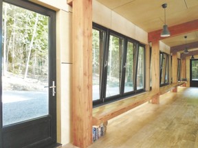 Perched high on a lushly forested hillside in Haliburton, Black Birch is a stunning example of contemporary architecture. Who needs mechanical cooling? The rear wall tilt-and-turn window configuration ensures efficient air conditioning.