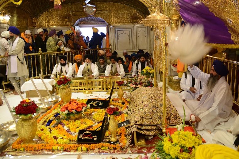 Sikhs Celebrate Birth Of Guru Nanak | Toronto Sun