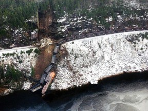 A train derailment occurred north of Sept-Iles, Que., Nov. 6, 2014. (EMY-JANE DERY/QMI Agency)